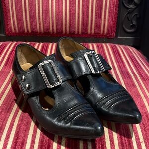Fluevog Pilgrim size 9